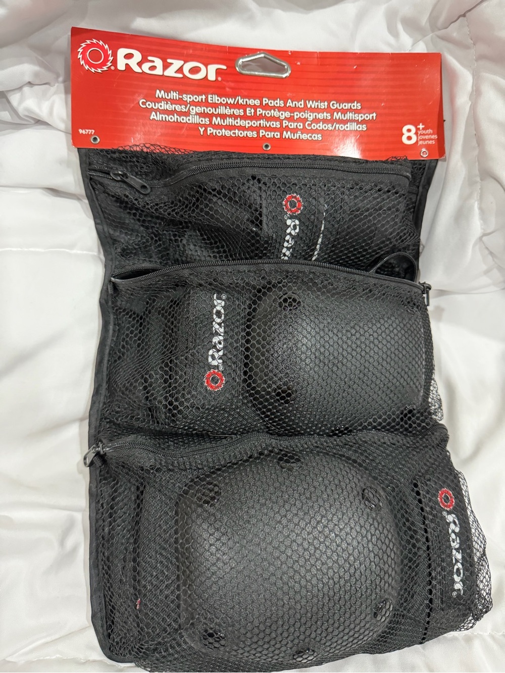 Razor Black Multi-Sport Protective Pad Set for age 8 and up